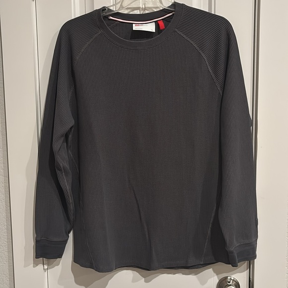 Wilson Men’s Long Sleeve Charcoal Thermal Size XL - Picture 2 of 6